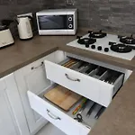 Casa Magenta 2 *