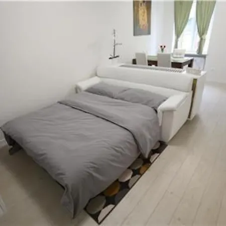 Casa Magenta 2