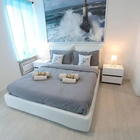 Casa Magenta 2