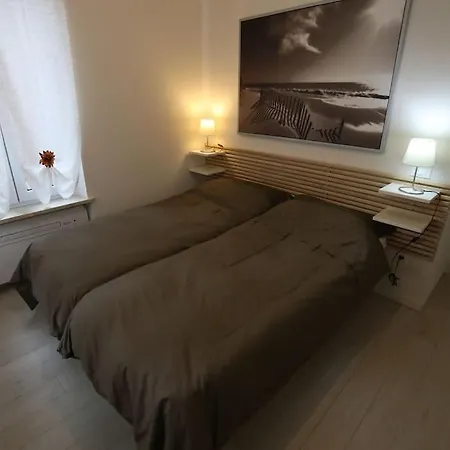 Casa Magenta 2 * Валеджо-суль-Минчо